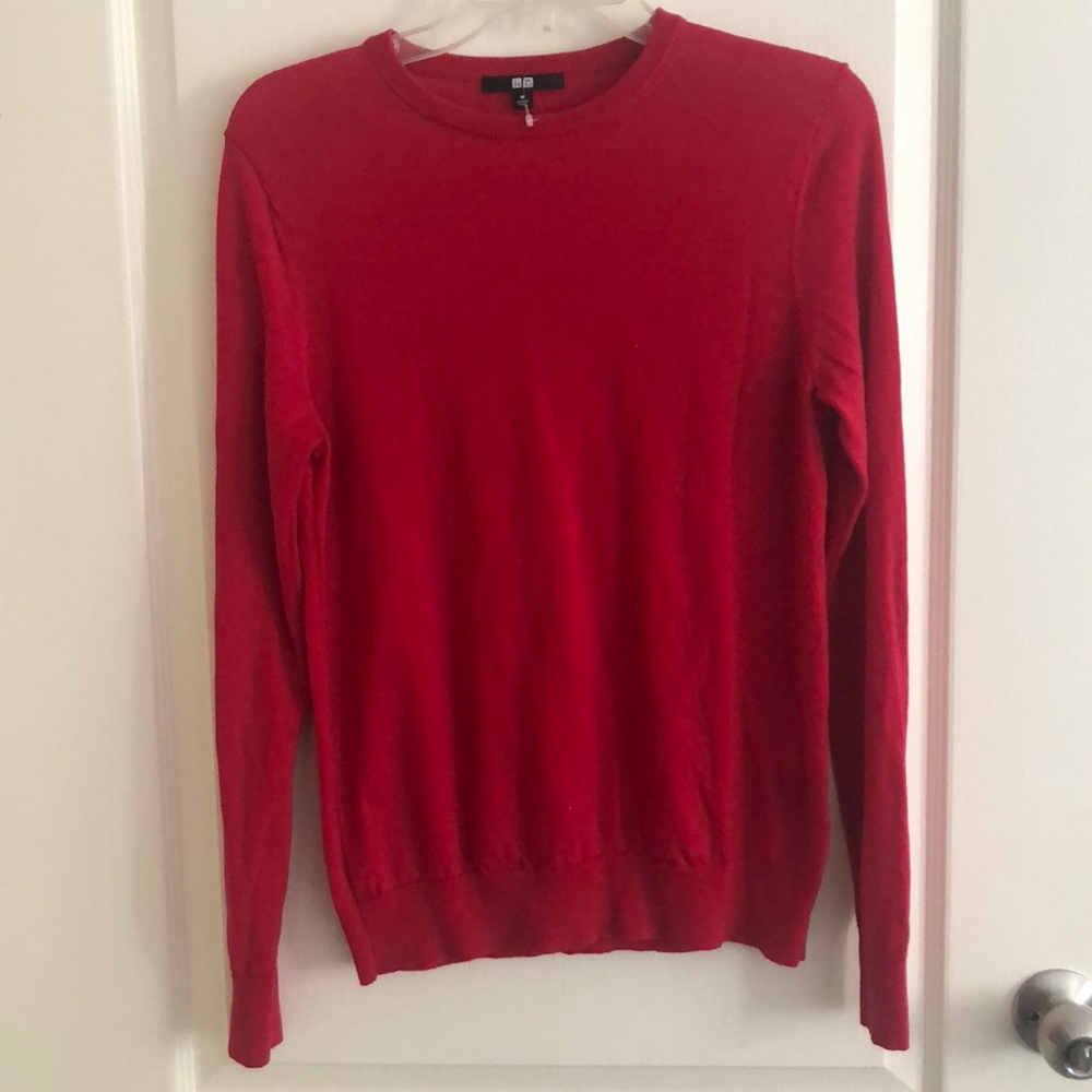 UNIQLO 100% Wool Crew Neck Sweater